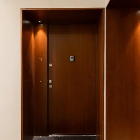 Lux Niemcewicza With Ac & Balcony Ochota By Renters * Varsó