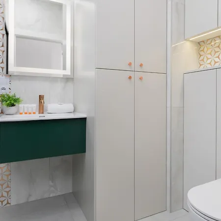 Lux Niemcewicza With Ac & Balcony Ochota By Renters